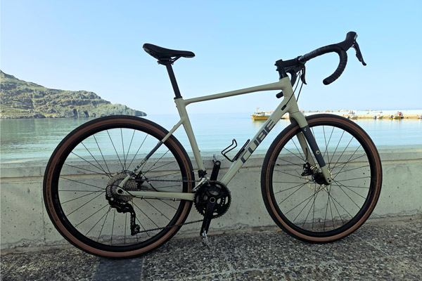 Trekking & Gravel Bikes